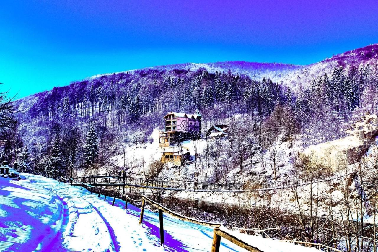 Мини-отель Gutsulska rodzynka Яремче-8